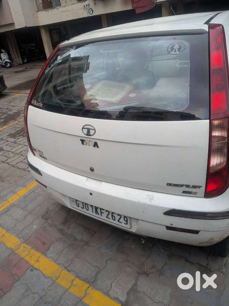 Very Good Condition Company Color - White