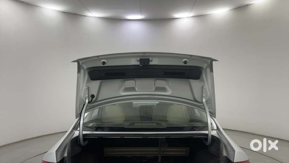 Volkswagen Vento 2010-2013 Petrol Highline, 2014, Petrol