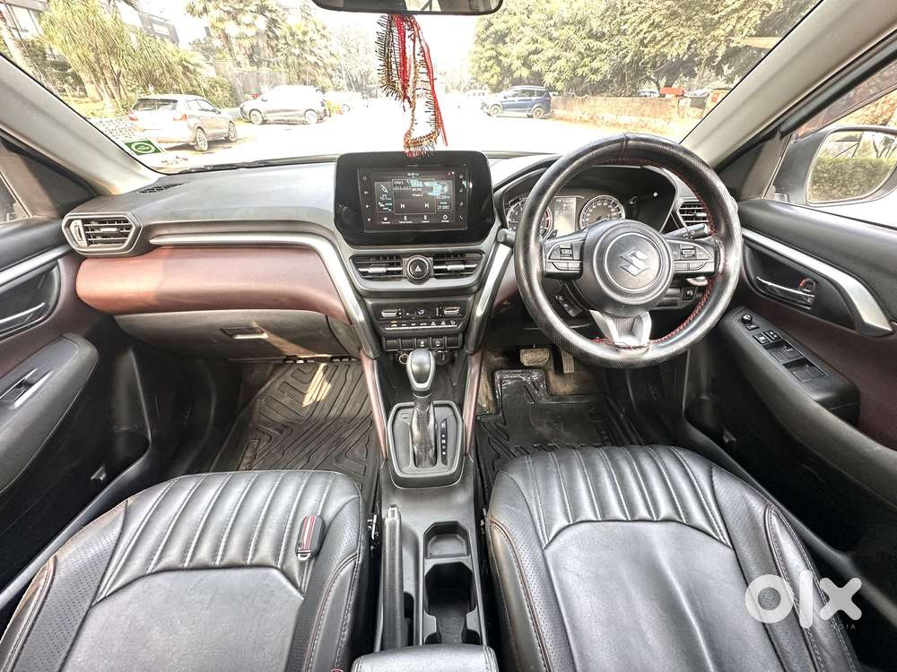 Maruti Suzuki Grand Vitara 1.5 Delta Smart Hybrid At, 2023, Petrol