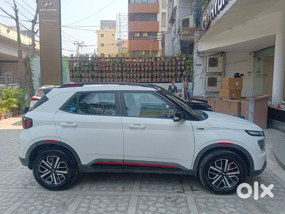 Hyundai Venue N Line 1.0 N8 Turbo Dct, 2024, Petrol