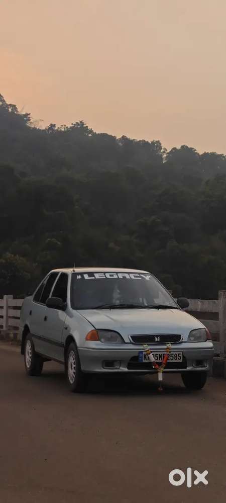 Maruti Suzuki Esteem 2004