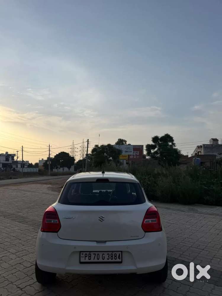 Maruti Suzuki Swift Vxi, 2021, Petrol