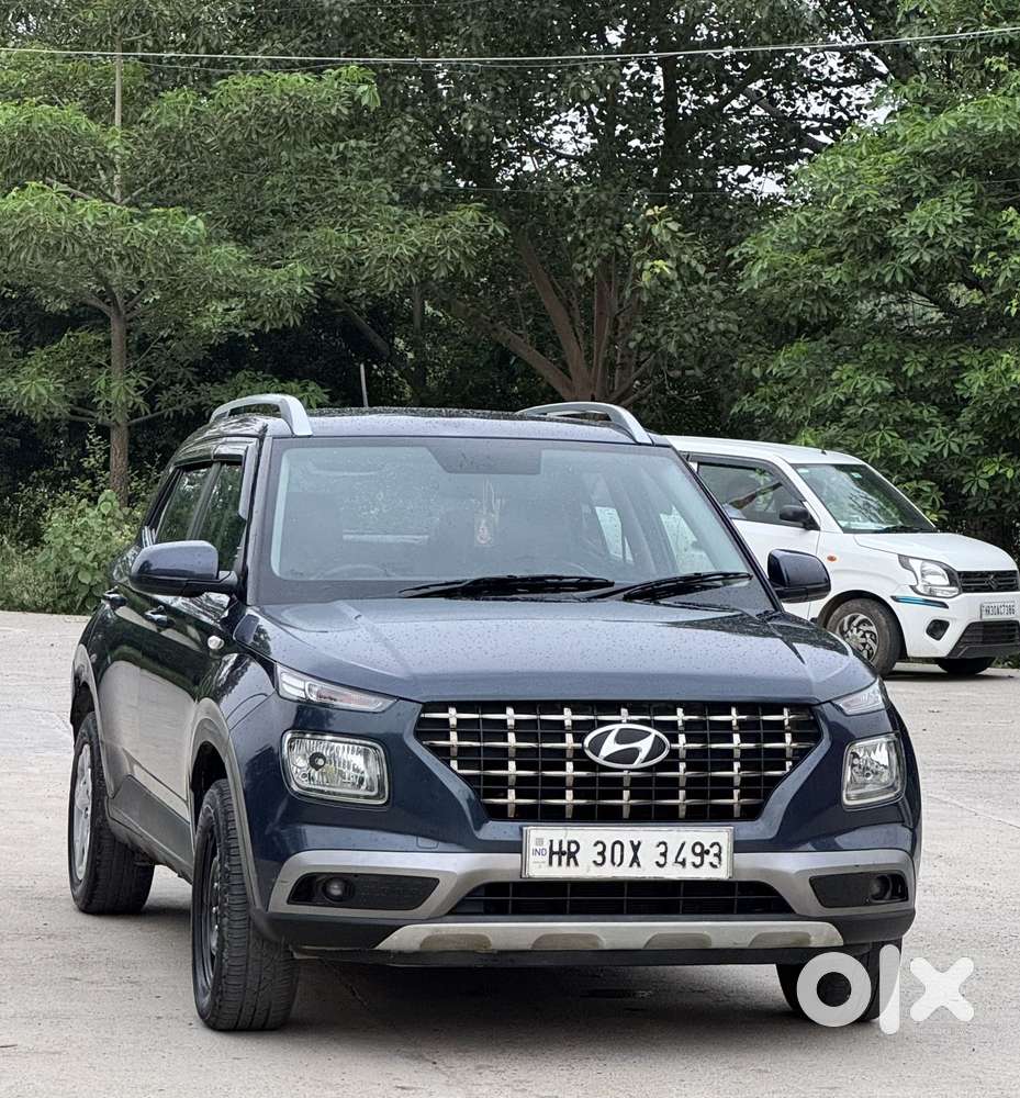 Hyundai Venue 1.2 S (o), 2021, Petrol