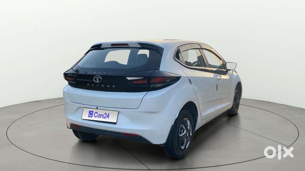 Tata Altroz Xe Petrol, 2022, Petrol