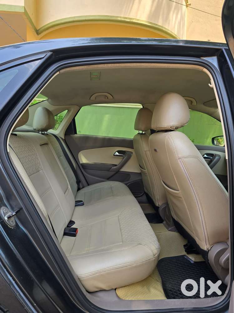 Skoda Rapid 2013-2016 1.5 Tdi At Ambition With Alloy Wheel, 2016, Di..