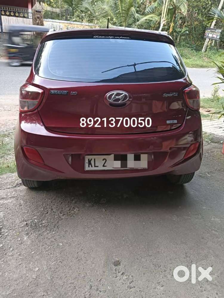 Hyundai Grand I10 Sportz, 2016, Petrol