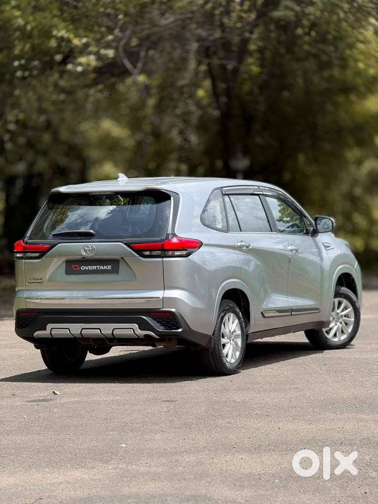 Toyota Innova Hycross 2.0 Gx 7 Str, 2023, Petrol
