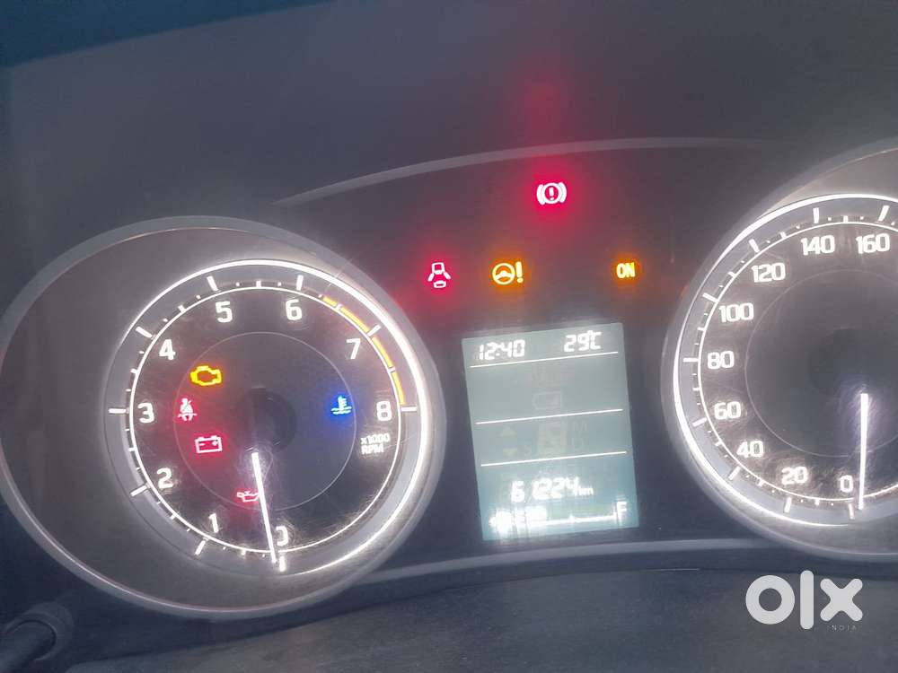 Maruti Suzuki Swift Dzire Zdi + Amt, 2018, Diesel