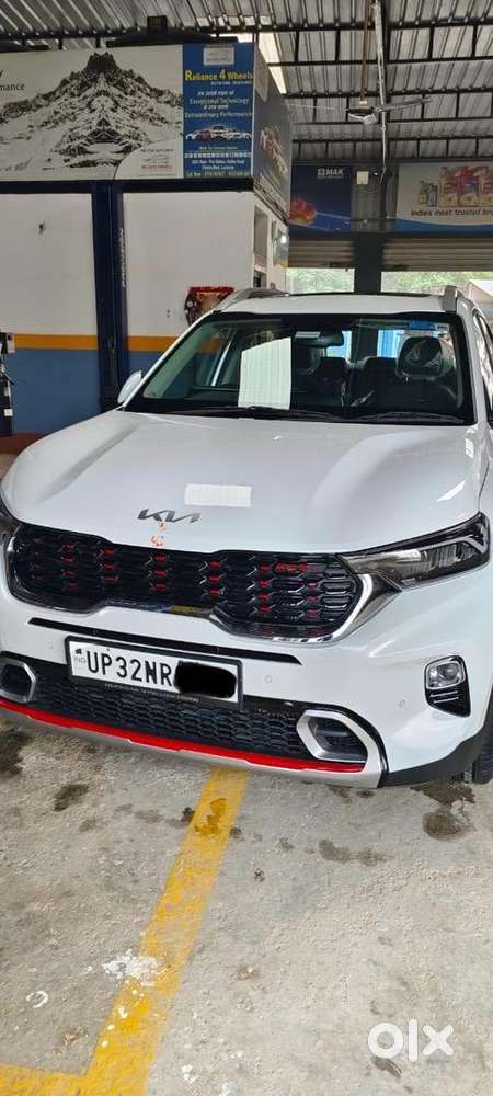 Kia Sonet 2023 Petrol Well Maintained