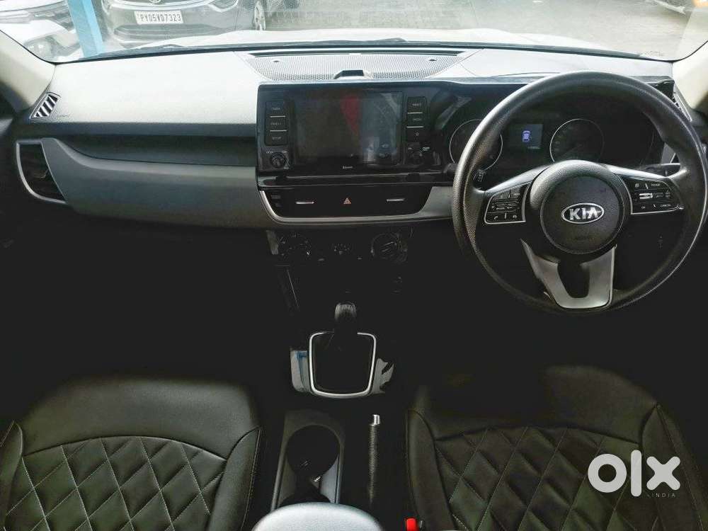 Renault Kiger Rxt, 2021, Petrol