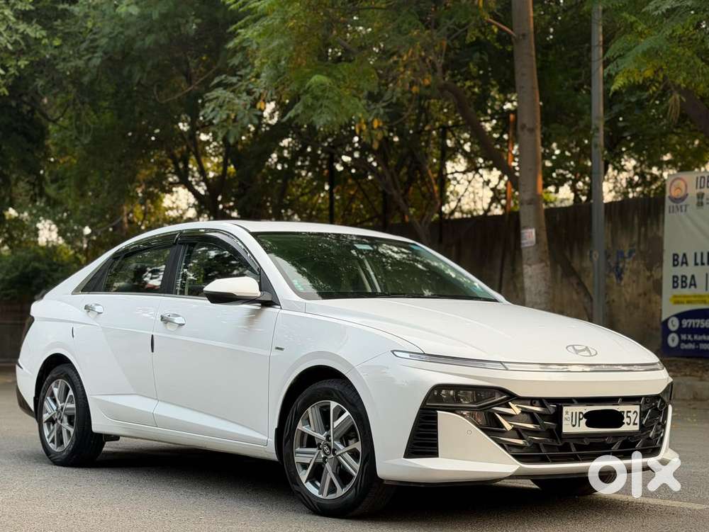 Hyundai Verna 1.5 Sx Ivt, 2025, Petrol