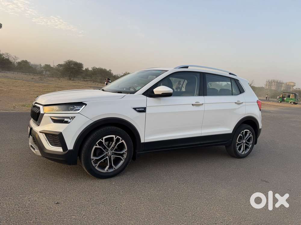 Skoda Kushaq 1.0 Tsi Style, 2023, Petrol