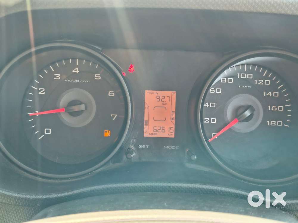 Mahindra Tuv 300 T4 Plus, 2019, Diesel
