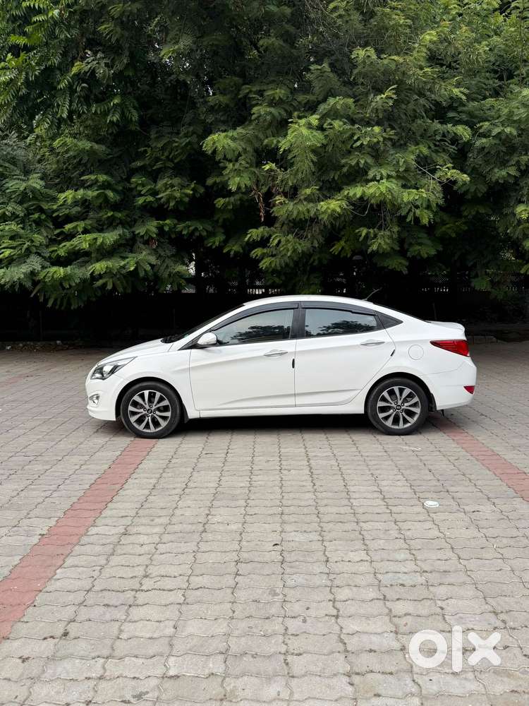 Hyundai Verna, 2015, Diesel
