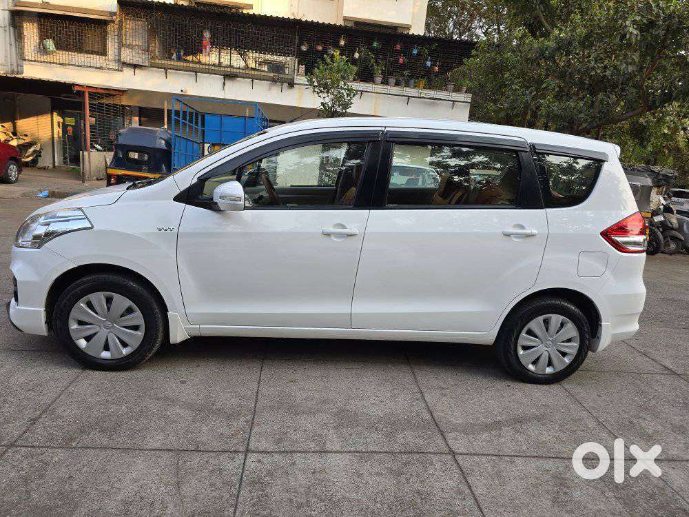 Maruti Suzuki Ertiga 1.4 Vxi Cng Anniversary Edition, 2017, Cng & Hy..