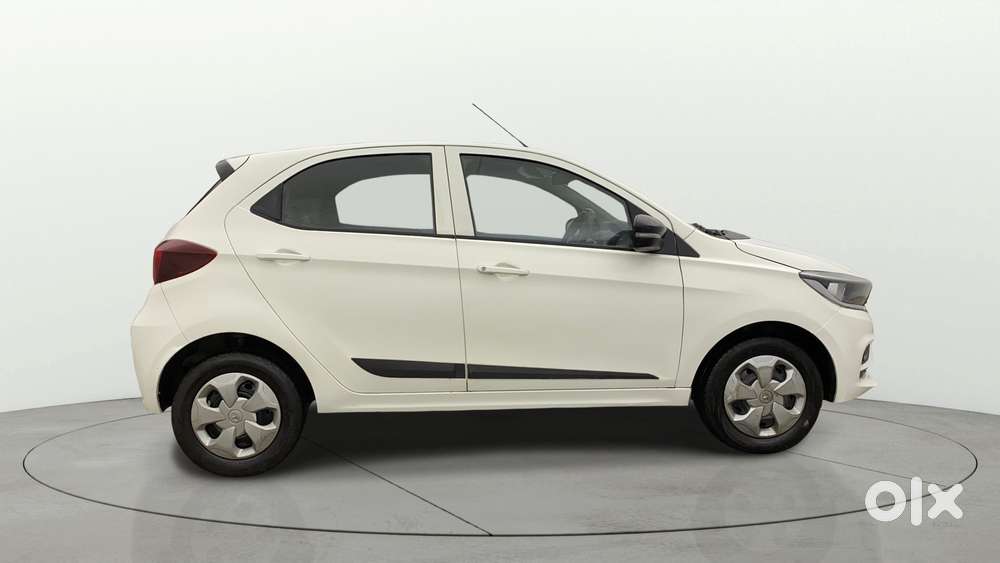 Tata Tiago 1.2 Revotron Xt Cng, 2022, Cng & Hybrids