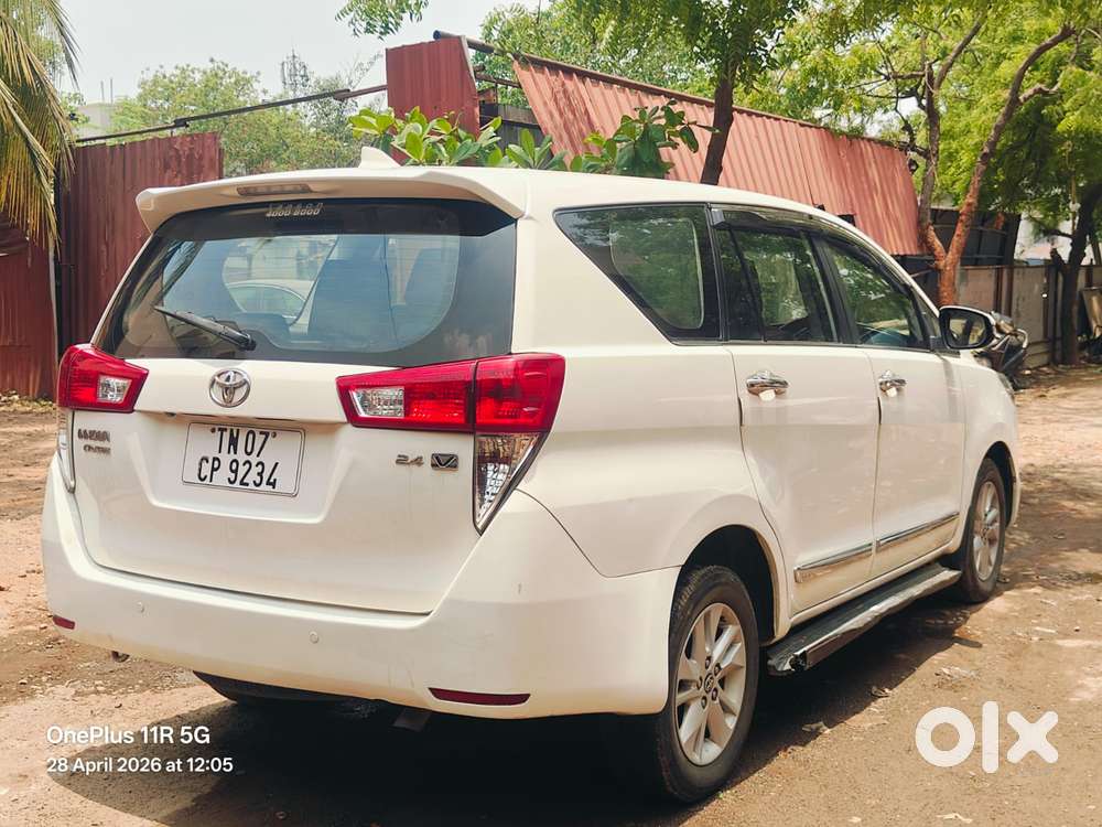 Toyota Innova Crysta 2.4 V 7 Str, 2018, Diesel