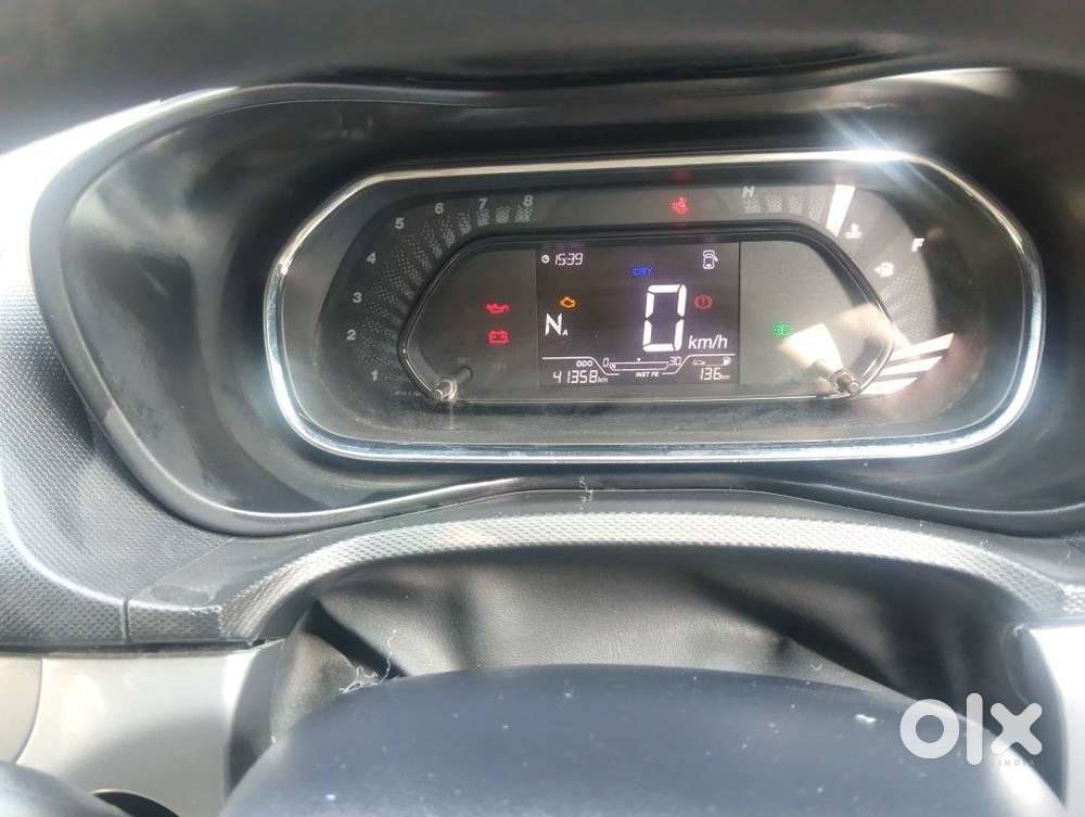 Tata Nexon 1.2 Revotron Xma Amt (s), 2022, Petrol