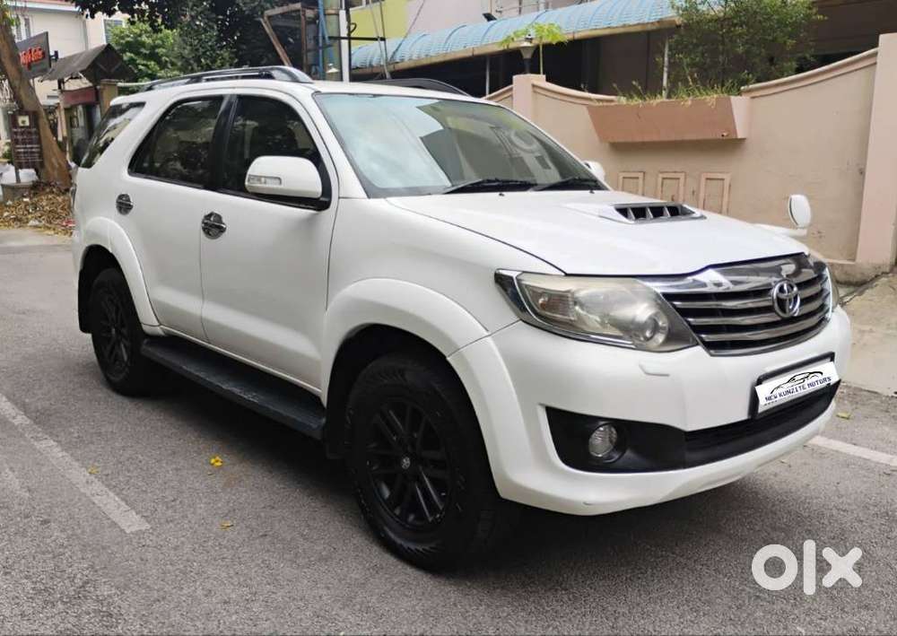 Toyota Fortuner 3.0 4x4 Manual, 2013, Diesel