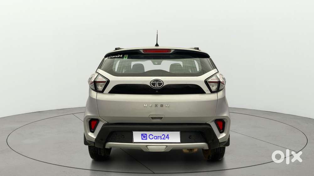 Tata Nexon 1.5 Revotorq Xma Amt (s), 2021, Petrol