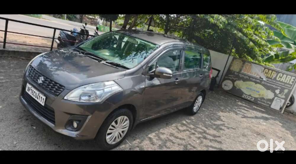 Maruti Suzuki Ertiga 2014 Diesel 115000 Km Driven
