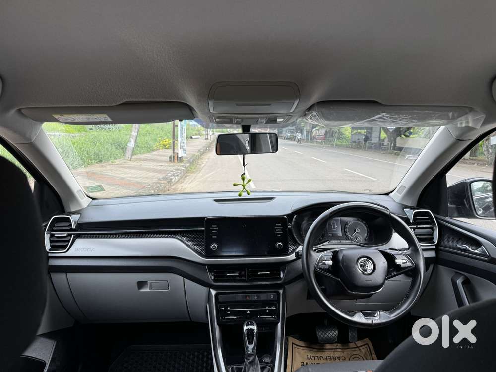 Skoda Kushaq Style 1.0l Tsi At, 2023, Petrol