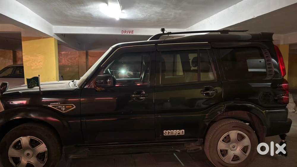 Mahindra Scorpio 2016 Diesel Well Maintained