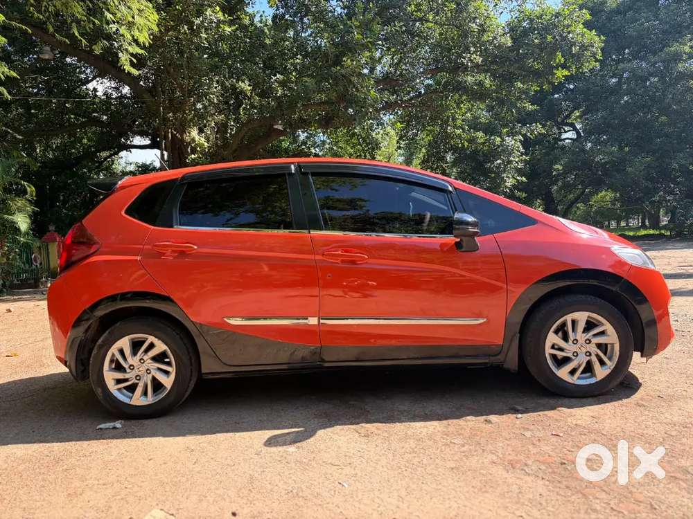 Honda Jazz Vx Petrol 2015