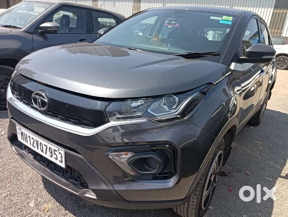 Tata Nexon 2023 Petrol 40000 Km Driven Well Maintained