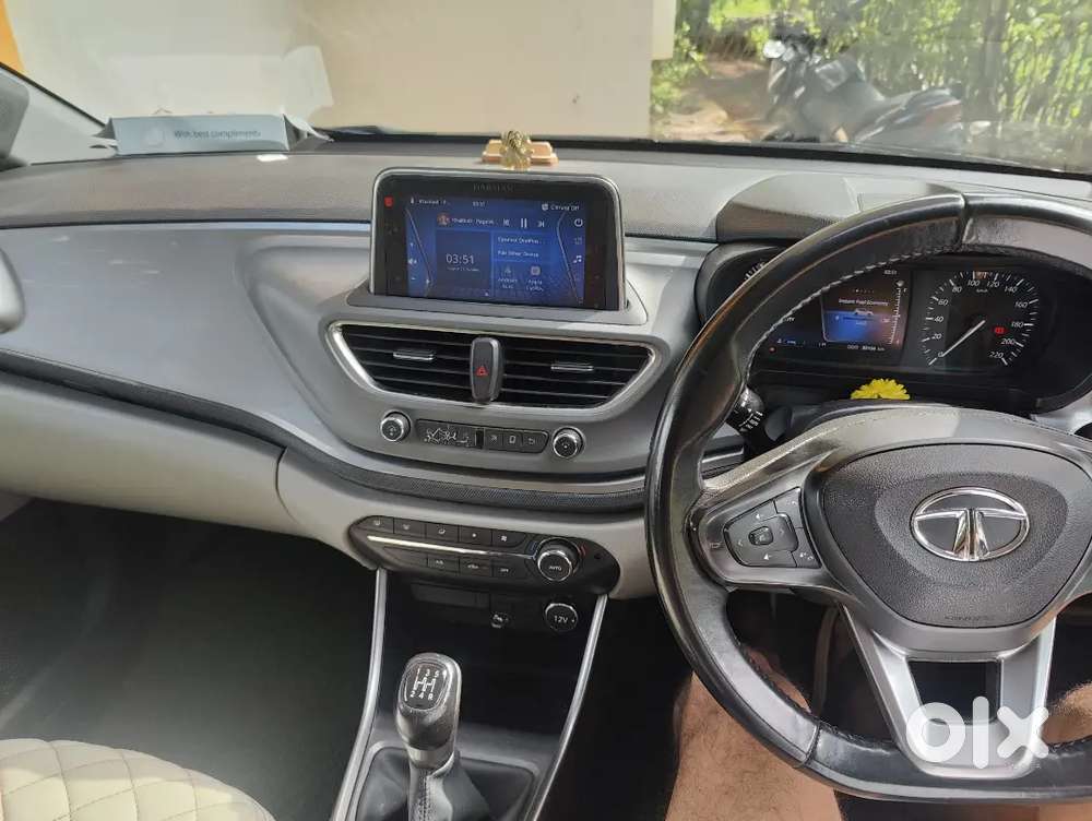 Tata Altroz Xz 1.2 Rtn Bs6 (petrol)top Model