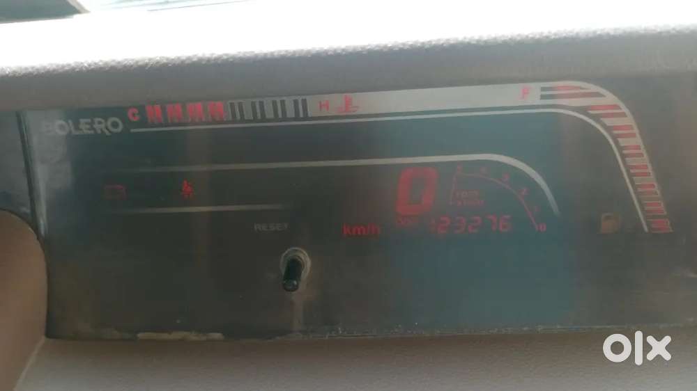 Mahindra Bolero Neo 2013