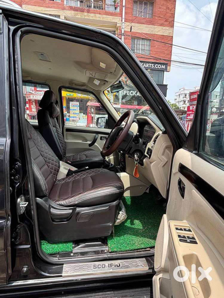 Mahindra Scorpio Classic 2.2 S 11 Mt 7 Str, 2023, Diesel