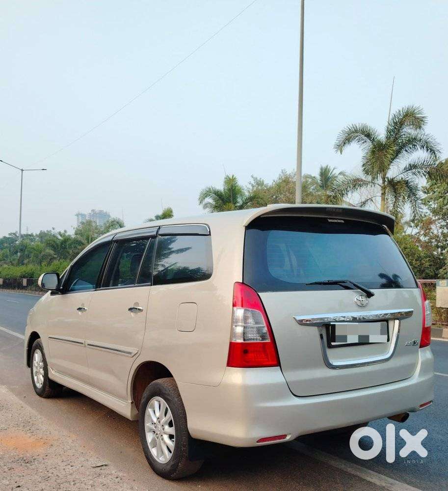 Toyota Innova 2.5 V 7 Str, 2012, Diesel