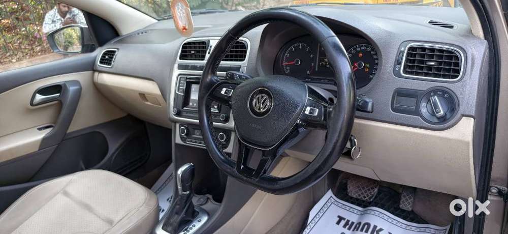 Volkswagen Vento 1.2 Tsi Highline At, 2017, Petrol