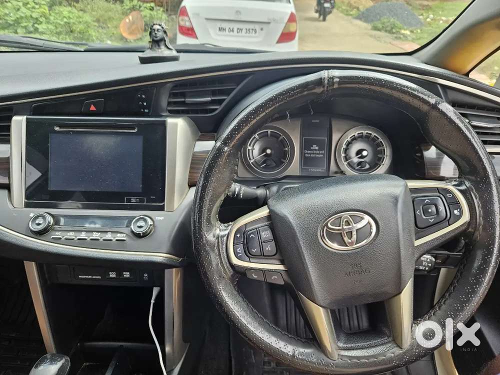 Toyota Innova Crysta 2.8 Diesel 2019