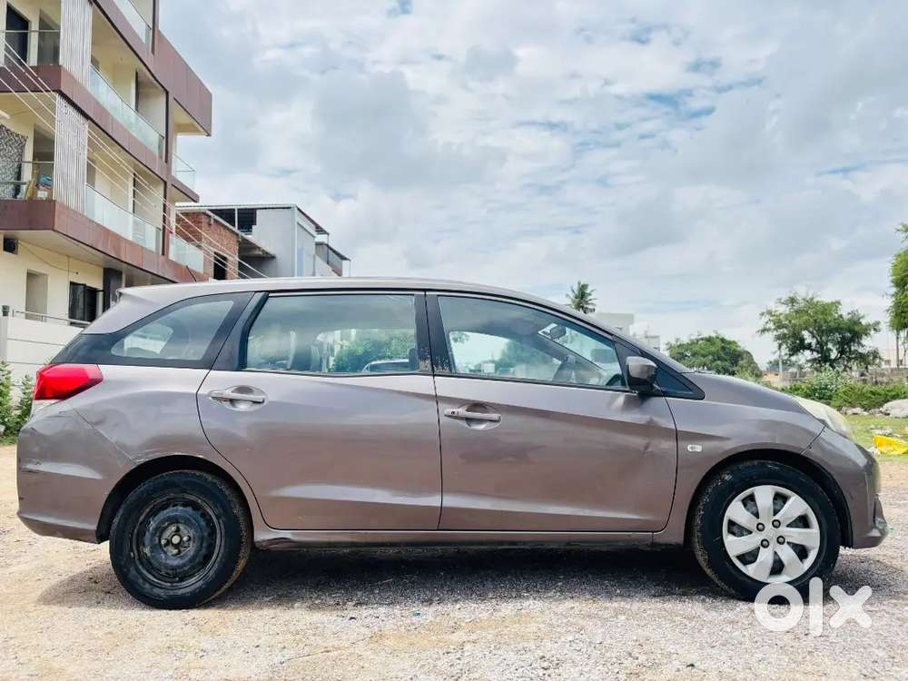 Honda Mobilio 2014 Diesel 145000 Km Driven