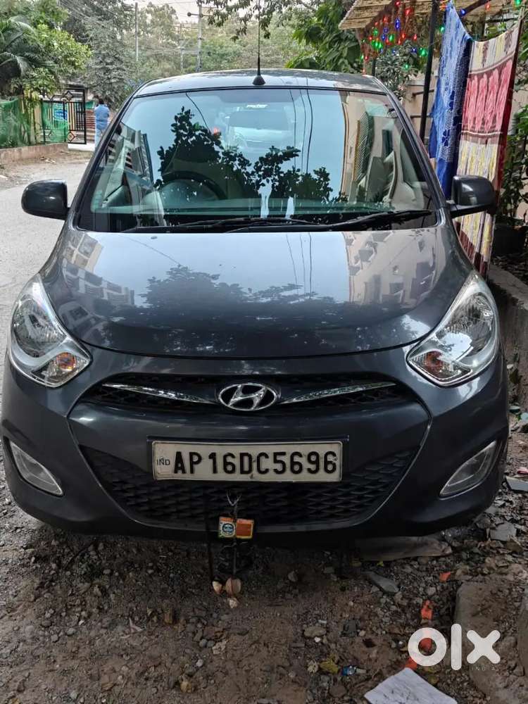 Hyundai I10 2015 Petrol Very Well Maintained Doctor's Vehicle