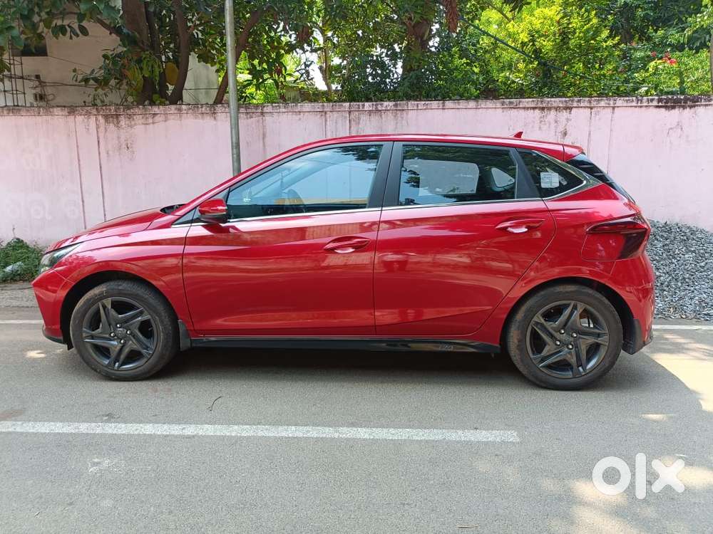 Hyundai I20 Sportz 1.2 Ivt Dual Tone, 2023, Petrol