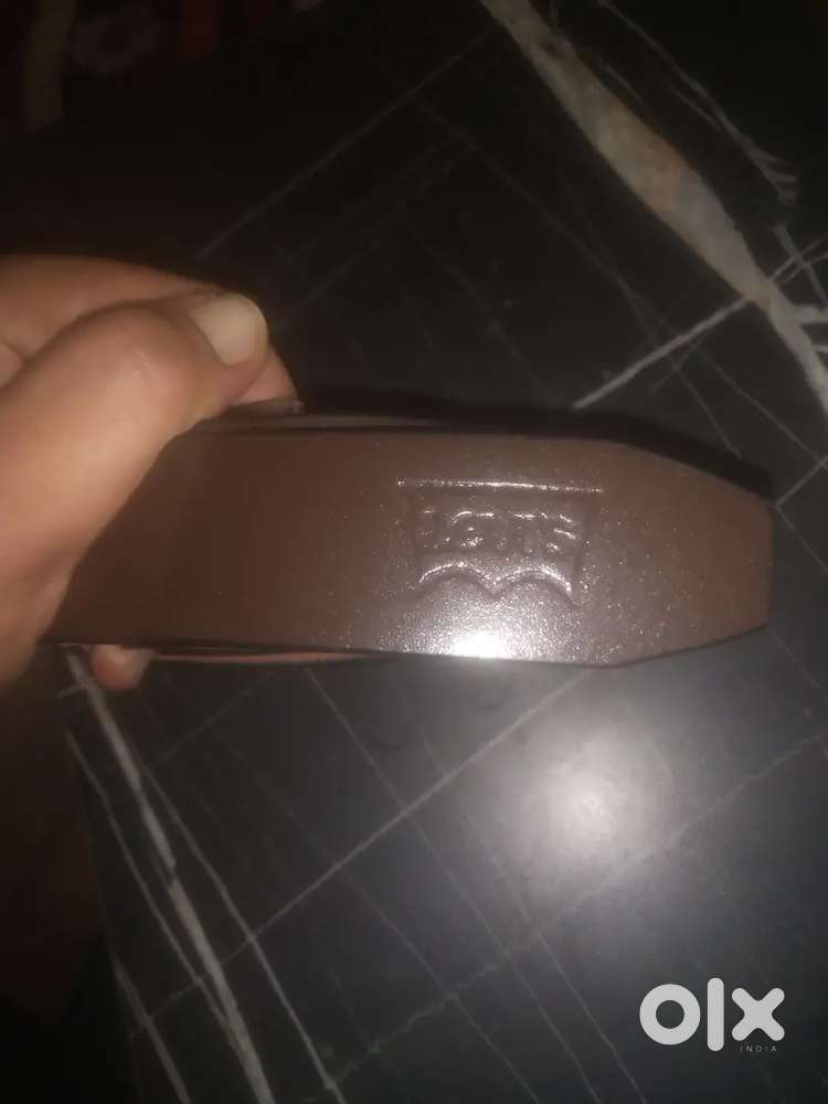 LEVIS LEATHER BELT