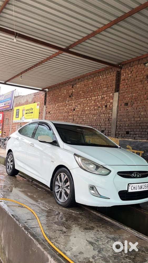 Hyundai Fluidic Verna 2011 Diesel Well Maintained