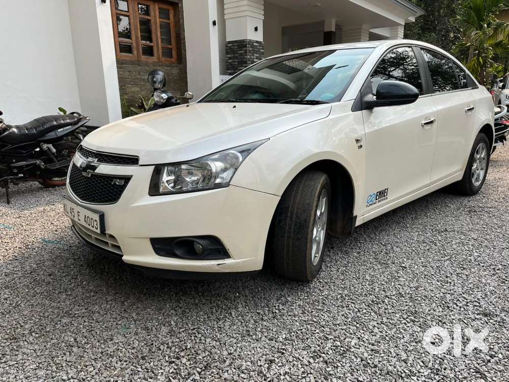 Chevrolet Cruze 2010 Diesel 75000 Km Driven