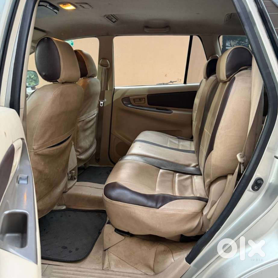 Toyota Innova 2.5 G (diesel) 8 Seater Bs Iv, 2008, Diesel