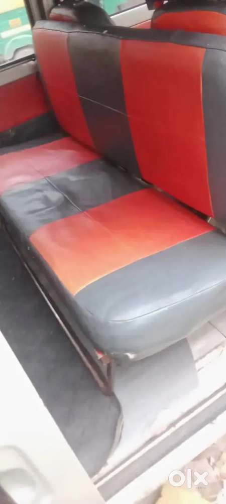 Maruti Suzuki Omni 8 Seater 2010 Variant