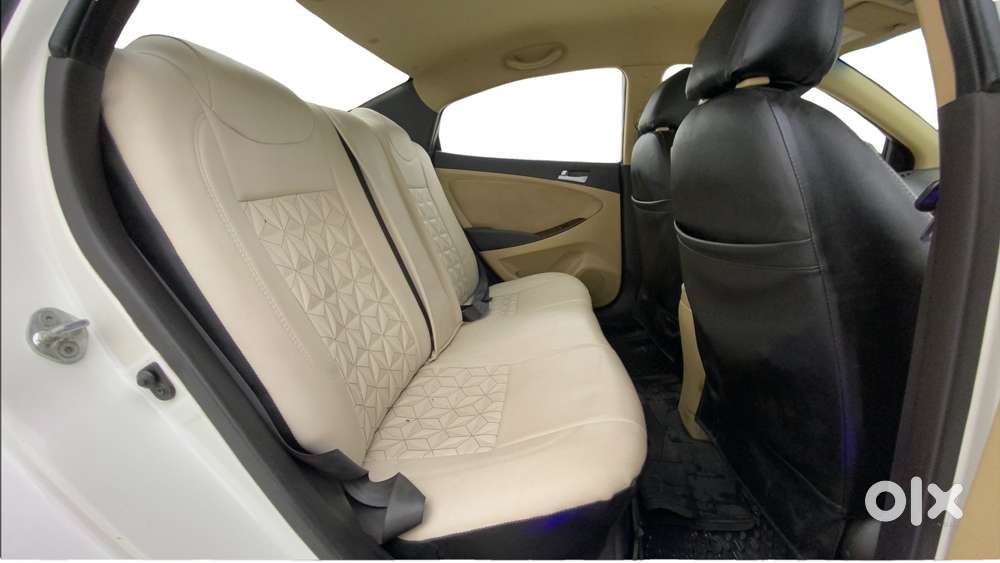 Hyundai Verna Hyundai-verna-2015-2016-1.6-crdi-s-option, 2015, Diese..