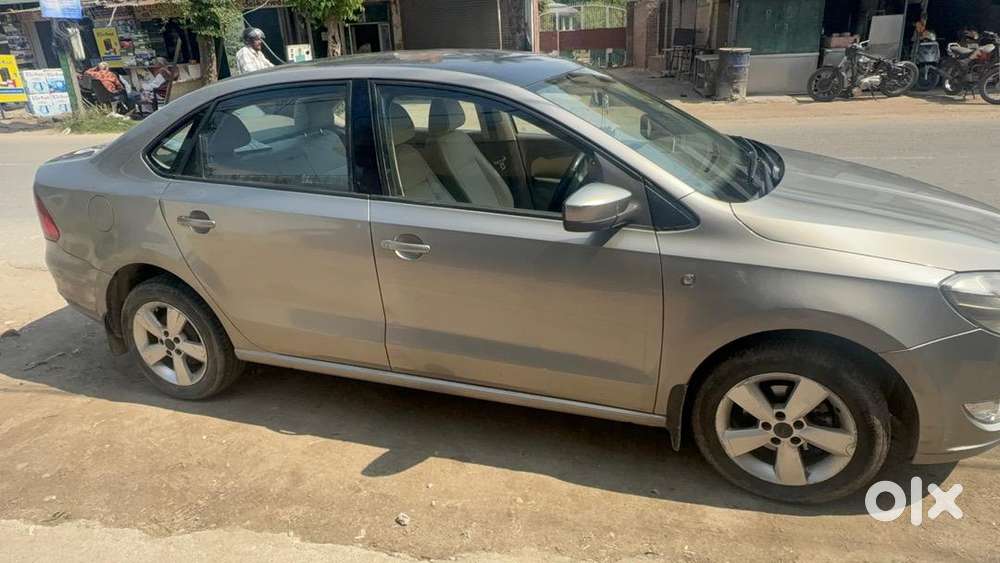 Skoda Rapid 1.6 Mpi Automatic Petrol  Well Maintained  Smooth Drive