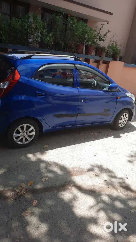 Hyundai Eon Sportz 2012 Petrol Manual