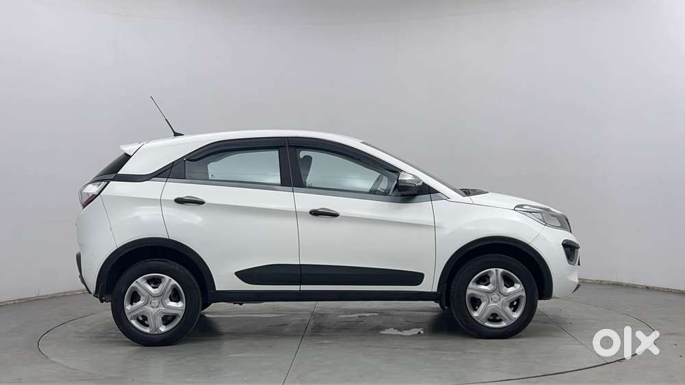 Tata Nexon 1.2 Revotron Xm, 2019, Petrol
