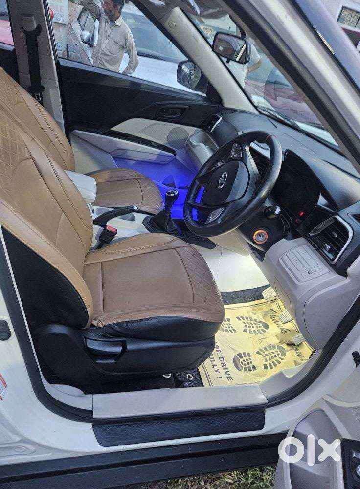 Mahindra Xuv300 W6, 2020, Petrol
