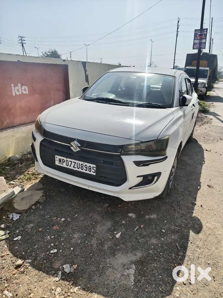Maruti Suzuki Dzire 2025 Petrol 33000 Km Driven