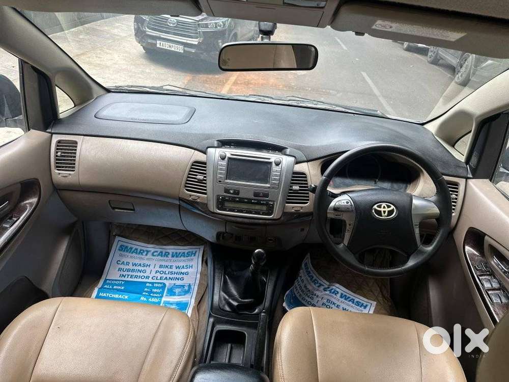 Toyota Innova 2.5 V 7 Str, 2015, Diesel